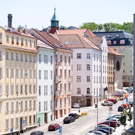 Newly Built Apartment In Vibrant Neighbourhood Praga Exterior foto